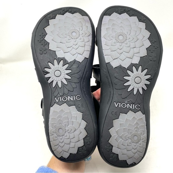Vionic Amber Black Crocodile - Women\'s Adjustable Slide Sandal - Orthaheel